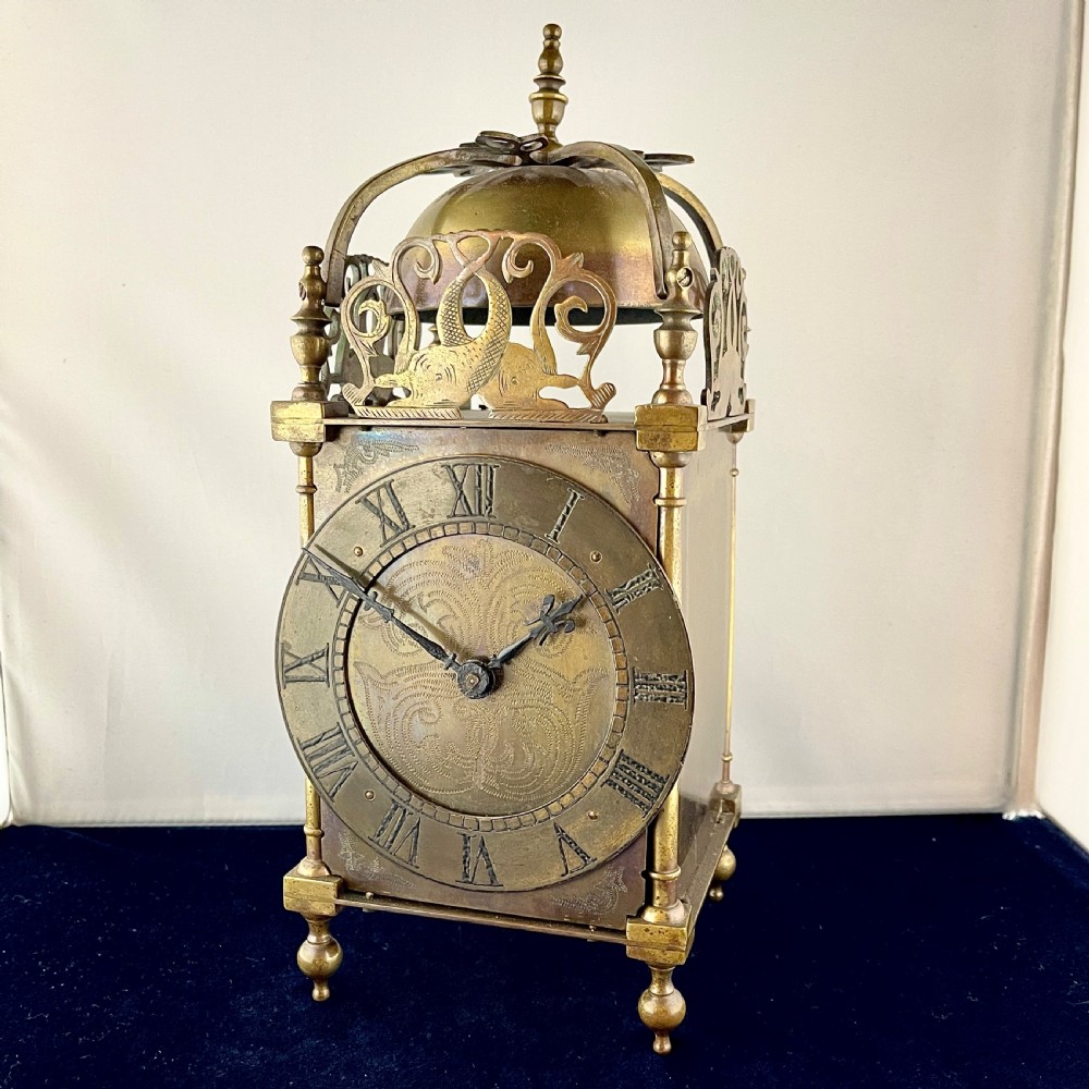 A late 19th century brass lantern clock 