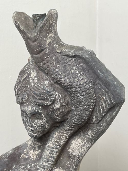 19TH CENTURY FRENCH GARDEN FOUNTAIN SPOUT LEAD LADY THE FISHERWOMAN - ADDITIONAL PHOTO 8