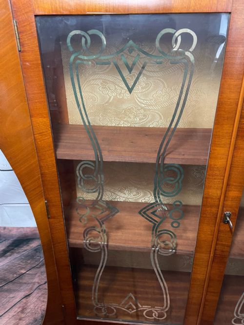 ART DECO WALNUT CURVED BOOKCASE DISPLAY 2 GLASS DOORS CABINET - ADDITIONAL PHOTO 6