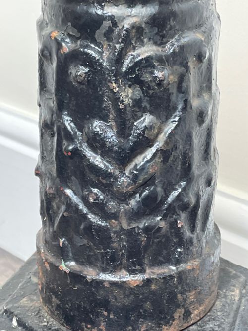 IRISH VICTORIAN CAST IRON STABLE YARD HORSE TETHERING HITCHING POST - ADDITIONAL PHOTO 7