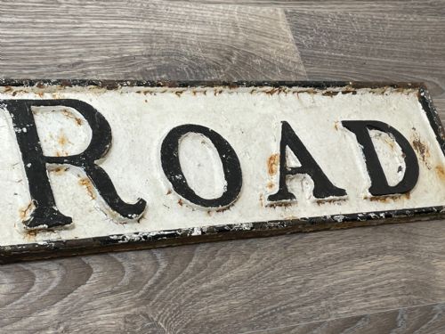 LARGE VICTORIAN ARCHITECTURAL CAST IRON CAMBRIDGE RADEGUND ROAD SIGN - ADDITIONAL PHOTO 14