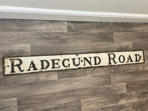 LARGE VICTORIAN ARCHITECTURAL CAST IRON CAMBRIDGE RADEGUND ROAD SIGN - ADDITIONAL PHOTO 16