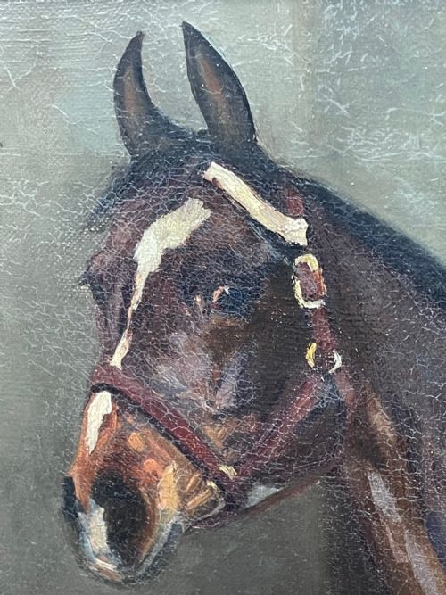 ANTIQUE OIL PAINTING HORSE BAY HUNTER IN STABLE SIGNED EVELYN HARKE - ADDITIONAL PHOTO 18