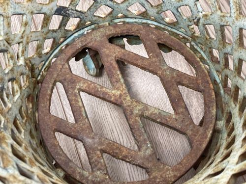 PAIR EDWARDIAN GARDEN CAST IRON LATTICE PLANTERS ON LION PAW FEET - ADDITIONAL PHOTO 12
