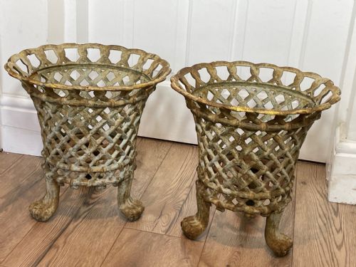 PAIR EDWARDIAN GARDEN CAST IRON LATTICE PLANTERS ON LION PAW FEET - ADDITIONAL PHOTO 23