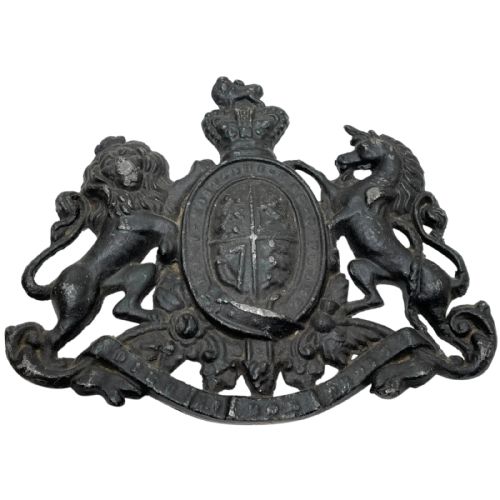 victorian lead british royal coat arms lion unicorn wall plaque - CATEGORY: ANTIQUE METAL - DATED VICTORIAN
