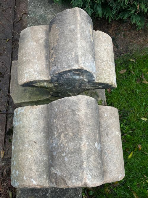 PAIR VICTORIAN CENTURY CARVED CURVED STONE FLEUR DE LIS FINIALS CAPPINGS - ADDITIONAL PHOTO 18