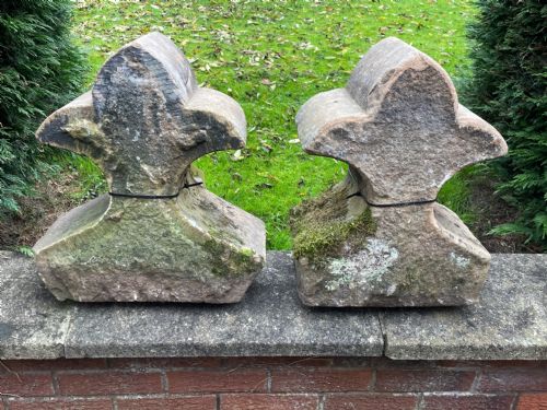 PAIR VICTORIAN CENTURY CARVED CURVED STONE FLEUR DE LIS FINIALS CAPPINGS - ADDITIONAL PHOTO 19