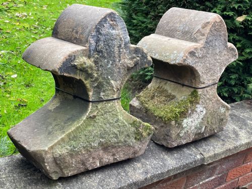 PAIR VICTORIAN CENTURY CARVED CURVED STONE FLEUR DE LIS FINIALS CAPPINGS - ADDITIONAL PHOTO 22