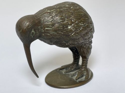 SMALL ANTIQUE AUSTRIAN BRONZE KIWI BIRD SCULPTURE - ADDITIONAL PHOTO 1