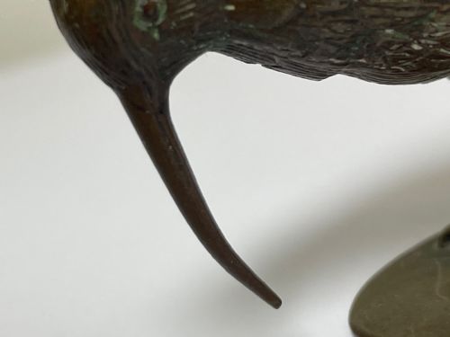 SMALL ANTIQUE AUSTRIAN BRONZE KIWI BIRD SCULPTURE - ADDITIONAL PHOTO 6