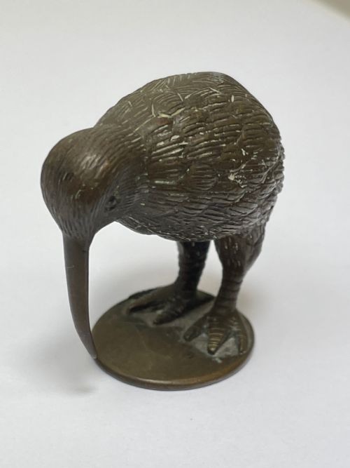 SMALL ANTIQUE AUSTRIAN BRONZE KIWI BIRD SCULPTURE - ADDITIONAL PHOTO 11