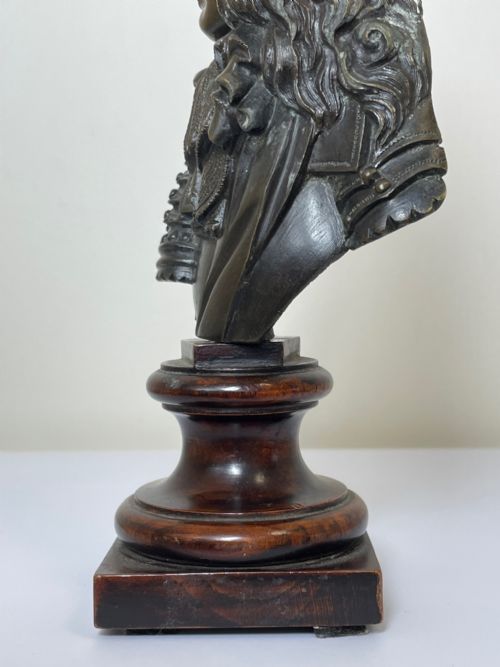FRENCH 19TH CENTURY ANTIQUE BRONZE BUST OF LOUIS XIV - ADDITIONAL PHOTO 27