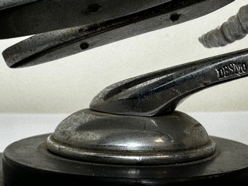 BRITISH SMALL ART DECO DESMO DRAGONFLY CAR MASCOT - ADDITIONAL PHOTO 28