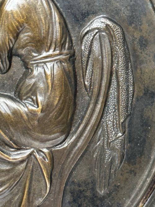 19TH CENTURY COALBROOKDALE BRONZE PLAQUE MOTHER HOLDING HER CHILD - ADDITIONAL PHOTO 13