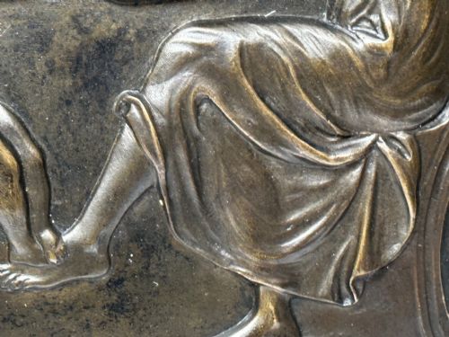 19TH CENTURY COALBROOKDALE BRONZE PLAQUE MOTHER HOLDING HER CHILD - ADDITIONAL PHOTO 17