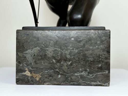 BRONZE SCULPTURE DIANA GODDESS HOLDING BOW ARROW SIGNED R HENN - ADDITIONAL PHOTO 3