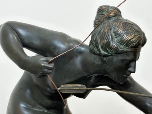 BRONZE SCULPTURE DIANA GODDESS HOLDING BOW ARROW SIGNED R HENN - ADDITIONAL PHOTO 16