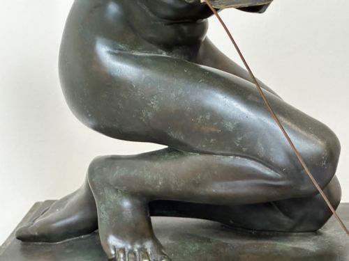 BRONZE SCULPTURE DIANA GODDESS HOLDING BOW ARROW SIGNED R HENN - ADDITIONAL PHOTO 22