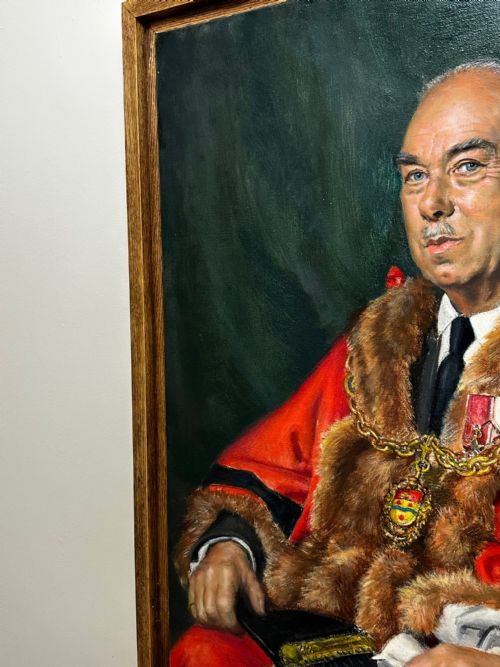 PORTRAIT MAYOR MAIDSTONE KENT RED COAT ROBES SIGNED BERNARD HAILSTONE - ADDITIONAL PHOTO 5