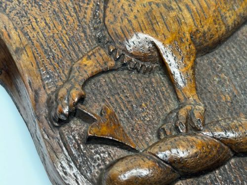 19TH CENTURY PUGIN DESIGN CARVED TIGER OAK HERALDIC LION SHIELD CREST - ADDITIONAL PHOTO 10