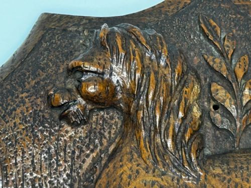 19TH CENTURY PUGIN DESIGN CARVED TIGER OAK HERALDIC LION SHIELD CREST - ADDITIONAL PHOTO 14