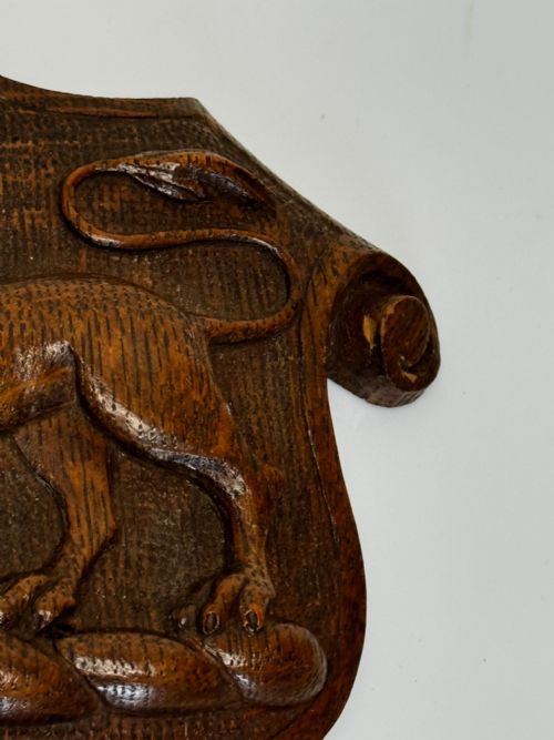 19TH CENTURY PUGIN DESIGN CARVED TIGER OAK HERALDIC LION SHIELD CREST - ADDITIONAL PHOTO 27