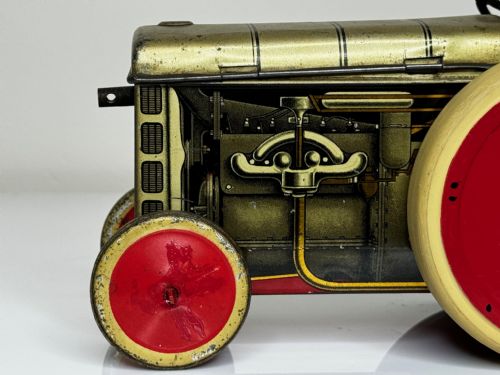 BISCUIT TIN TRACTOR BY WILLIAM CRAWFORDS SON LTD - ADDITIONAL PHOTO 6