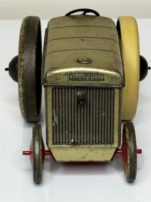 BISCUIT TIN TRACTOR BY WILLIAM CRAWFORDS SON LTD - ADDITIONAL PHOTO 27