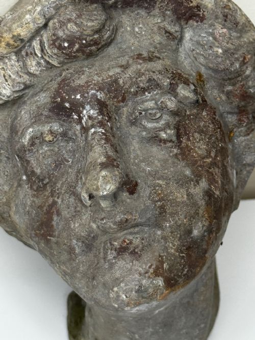 VICTORIAN RECLAIMED LEAD YOUNG MAN WEARING HAT GARDEN SCULPTURE - ADDITIONAL PHOTO 25