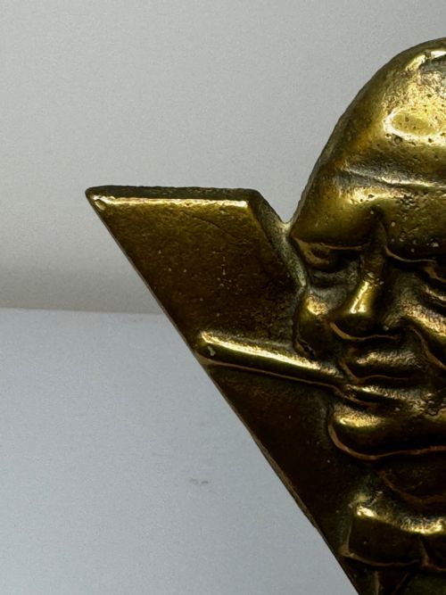 WINSTON CHURCHILL V FOR VICTORY GILT BRONZE CAR MASCOT SCULPTURE - ADDITIONAL PHOTO 6