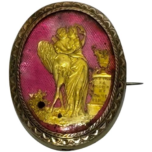neoclassical french 18th century gold cupid and psyche brooch c1760 - CATEGORY: ANTIQUE JEWELLERY - DATED GEORGIAN