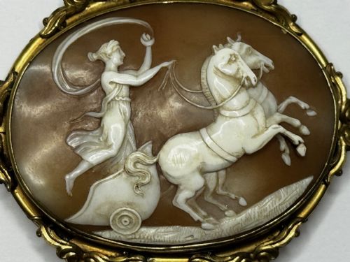 ROMAN GODDESS AURORA IN HER CHARIOT GEORGIAN SHELL CAMEO BROOCH C1820 - ADDITIONAL PHOTO 7