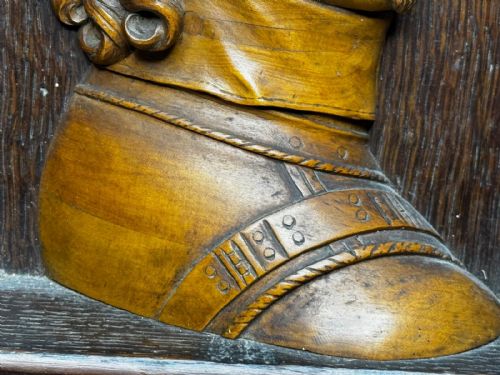 GOTHIC REVIVAL OAK FRUITWOOD PORTRAIT PLAQUE OF COLONEL SIR EDWARD MASSEY - ADDITIONAL PHOTO 3