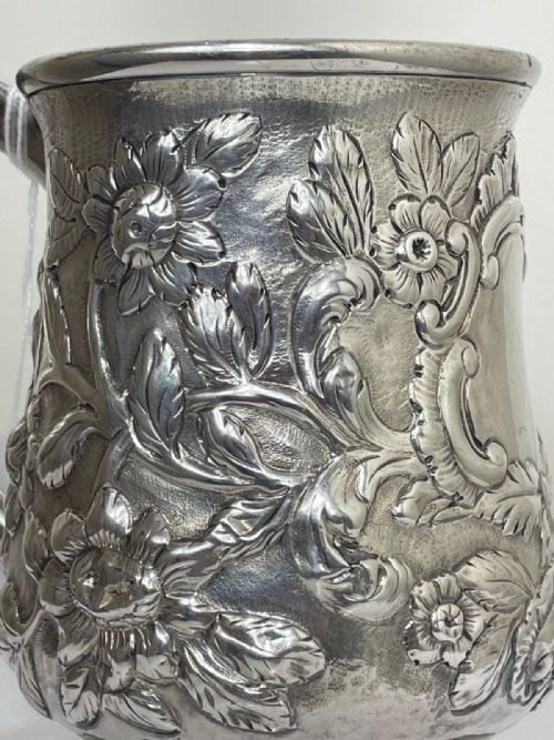 RARE 18TH CENTURY GEORGIAN STERLING SILVER TANKARD NEWCASTLE 1774 - ADDITIONAL PHOTO 2