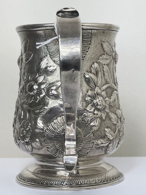 RARE 18TH CENTURY GEORGIAN STERLING SILVER TANKARD NEWCASTLE 1774 - ADDITIONAL PHOTO 6