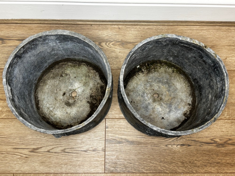 Pair British Georgian Regal Lion Heavy Lead Garden Round Planters View XVI