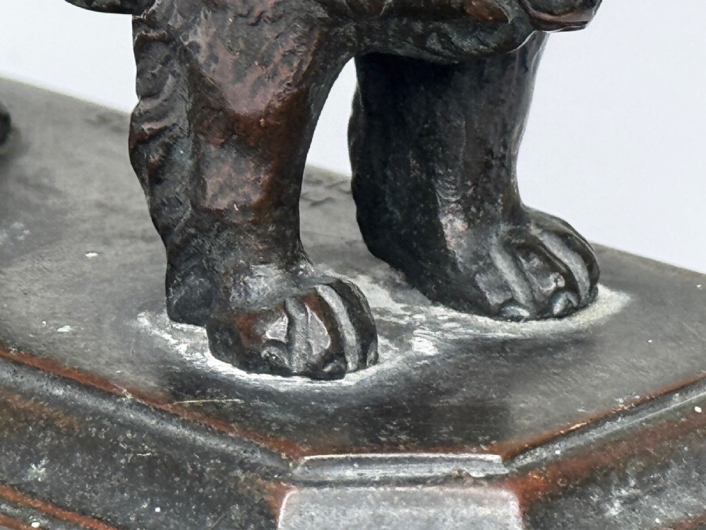 Detail View