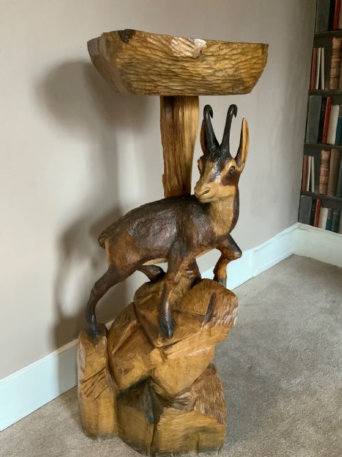 a 20th century carved lime wood stand - CATEGORY: ANTIQUE SCULPTURES - DATED 1930
