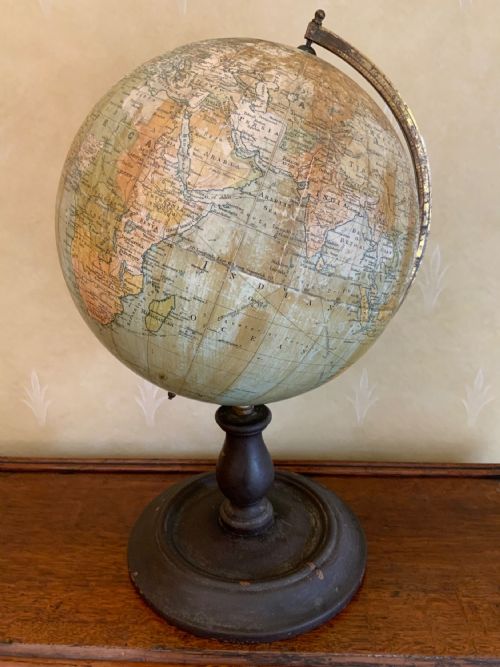 AN EARLY 20TH CENTURY PHILIPS GLOBE - ADDITIONAL PHOTO 6