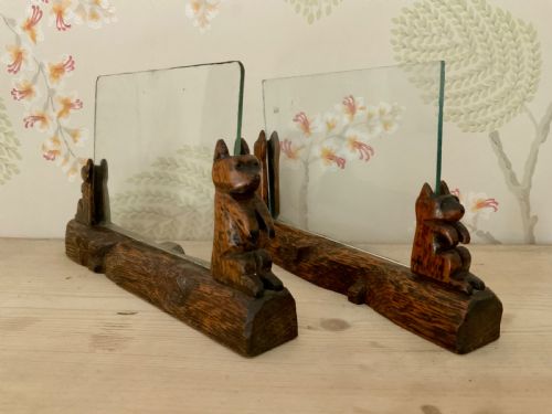 A PAIR OF EARLY 20TH CENTURY BLACK FOREST BEAR PHOTOGRAPH HOLDERS - ADDITIONAL PHOTO 2