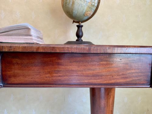 A WILLIAM IV MAHOGANY WRITING TABLE - ADDITIONAL PHOTO 2