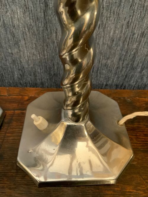 A PAIR OF ART DECO CHROME TABLE LAMPS - ADDITIONAL PHOTO 2