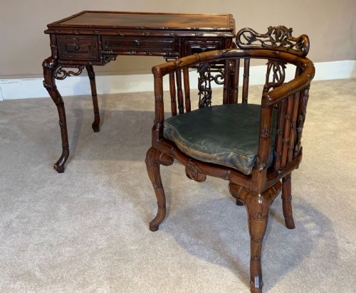 a 19th century chinese desk and matching chair - CATEGORY: ANTIQUE DESKS - DATED 1880