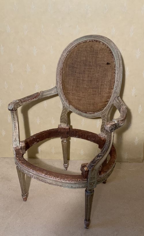 A PAIR OF GEORGIAN PAINTED ARM CHAIRS - ADDITIONAL PHOTO 12