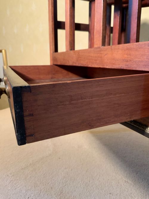 A GEORGIAN MAHOGANY CANTERBURY - ADDITIONAL PHOTO 6