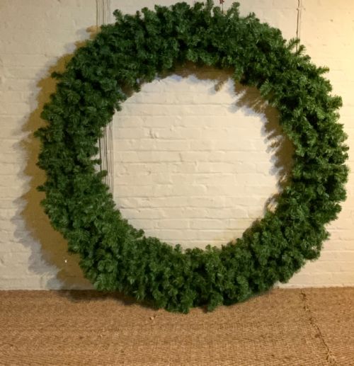 A VERY LARGE PAIR OF WINDOW DRESSING WREATHS - ADDITIONAL PHOTO 6