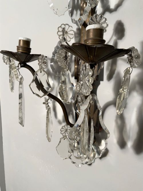 A PAIR OF PATINATED BRONZE WALL LIGHTS - ADDITIONAL PHOTO 2