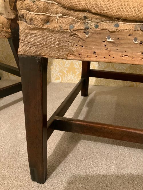 A PAIR OF 18TH CENTURY GAINSBOROUGH ARM CHAIRS - ADDITIONAL PHOTO 11