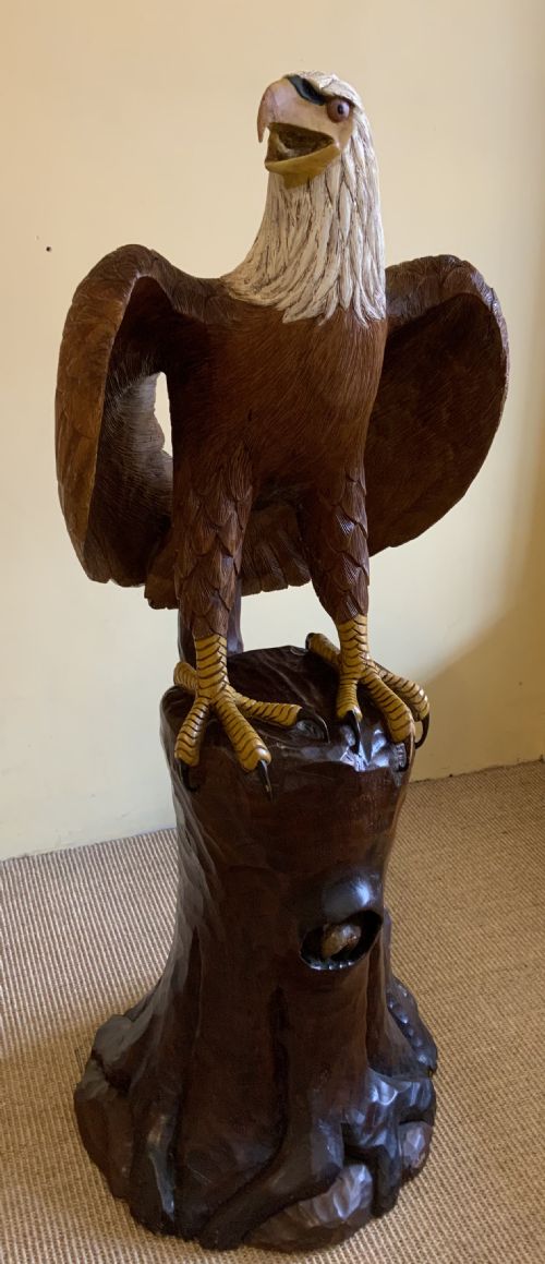 LARGE CARVED PINE SCULPTURE - ADDITIONAL PHOTO 5